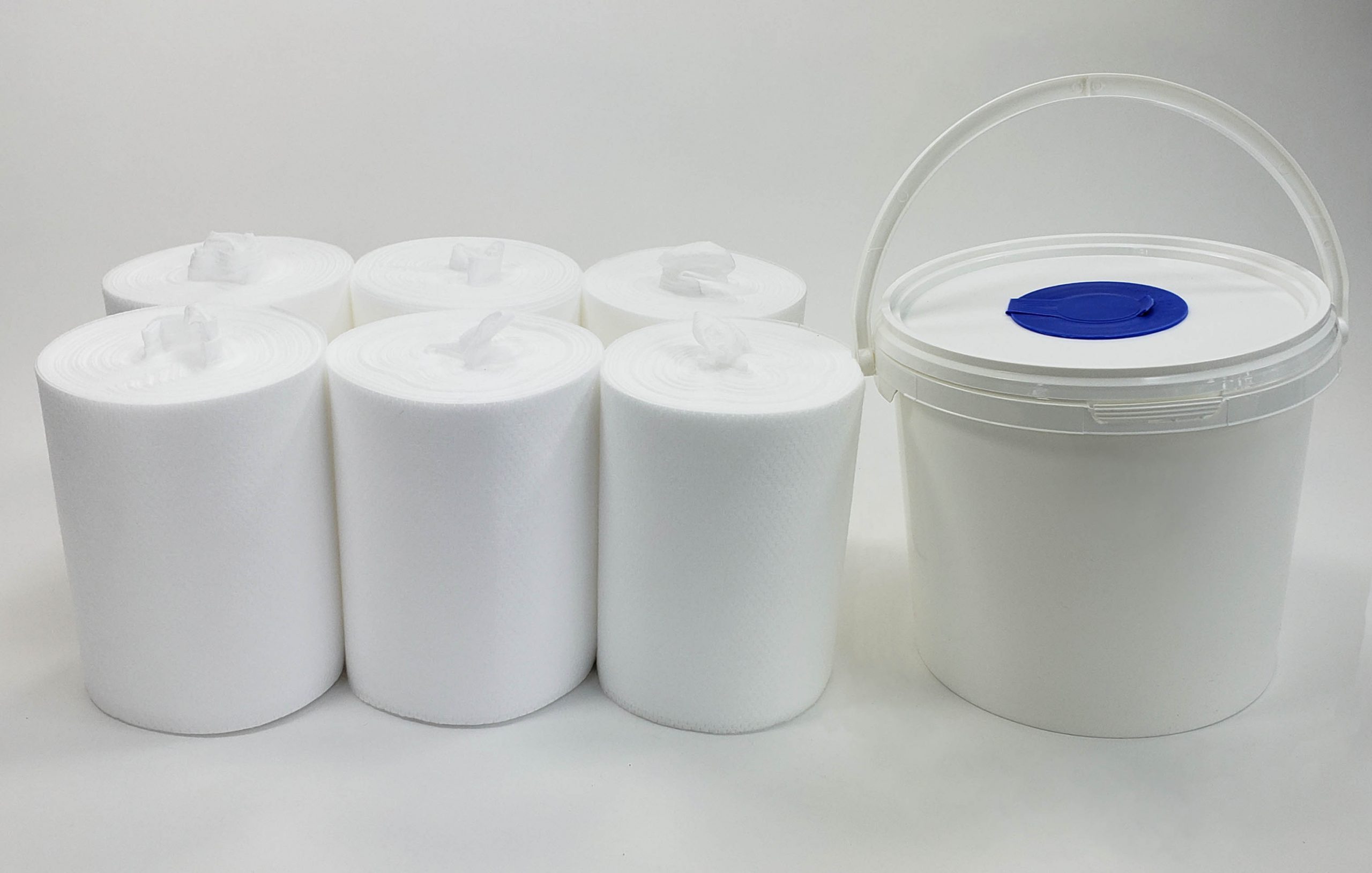 Infinity® Refillable Wiping System™ Bucket and Rolls